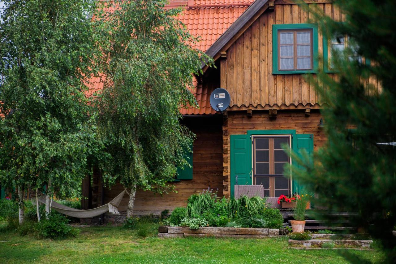 Gosciniec Szuwary Apartamento Krutyń Exterior foto