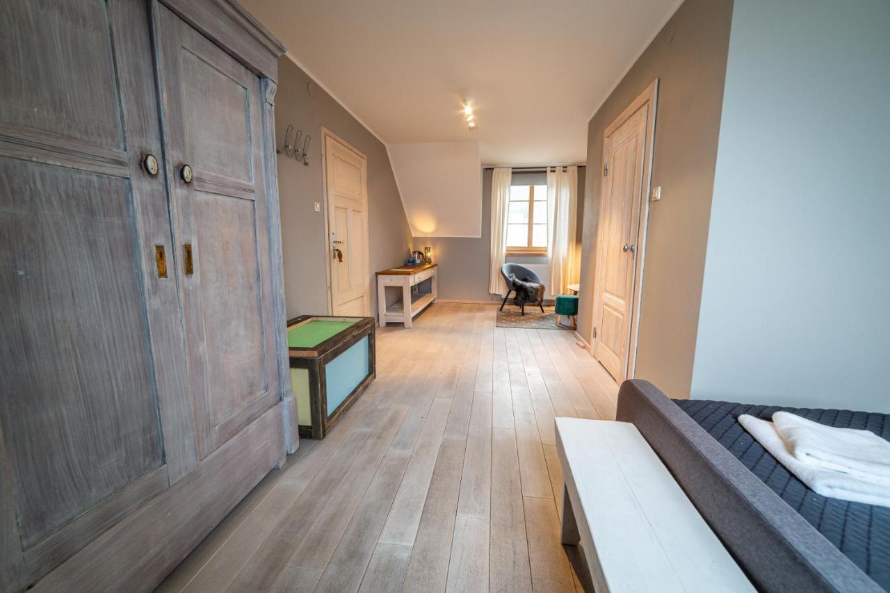 Gosciniec Szuwary Apartamento Krutyń Exterior foto